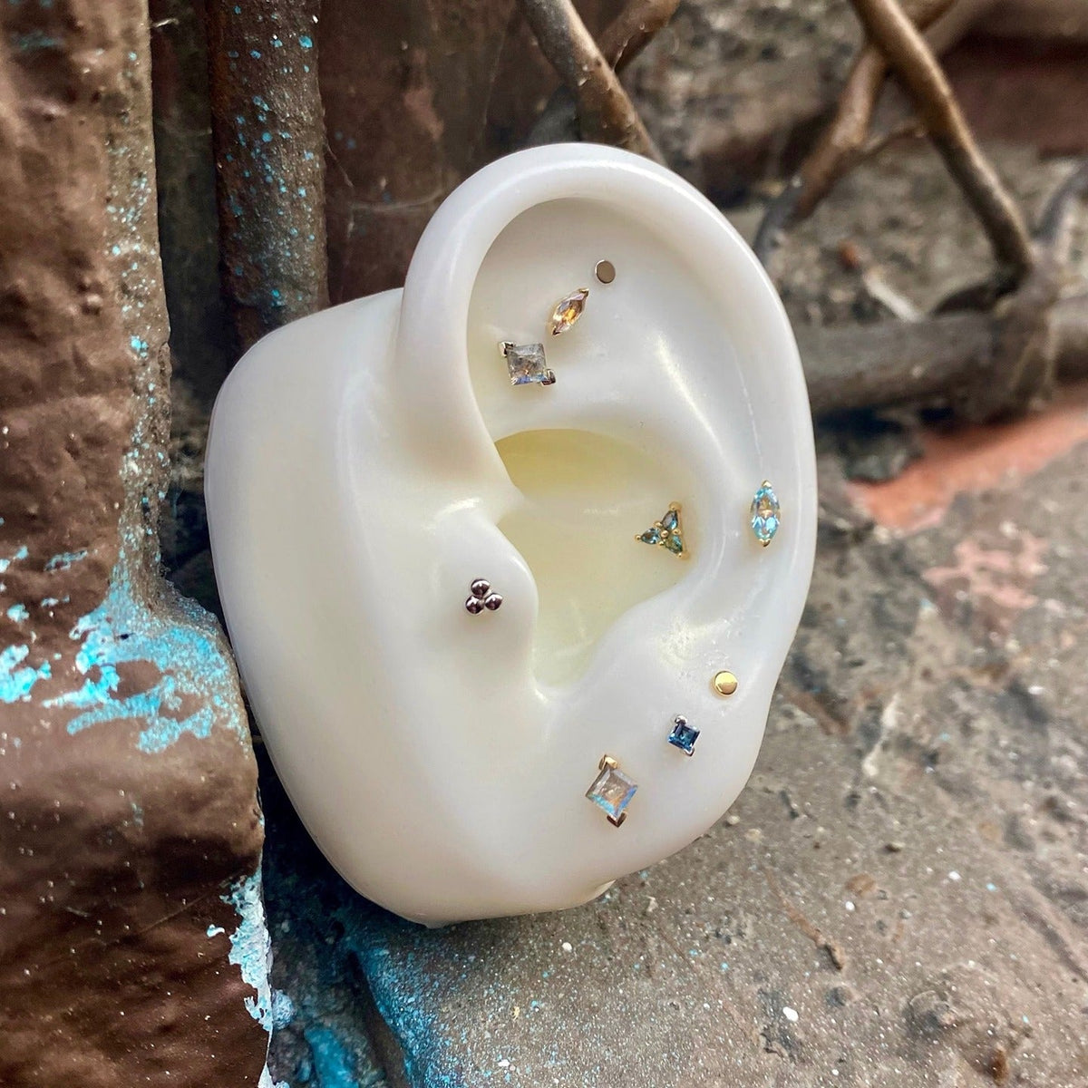 3 Little Pears Threadless End with London Blue Topaz