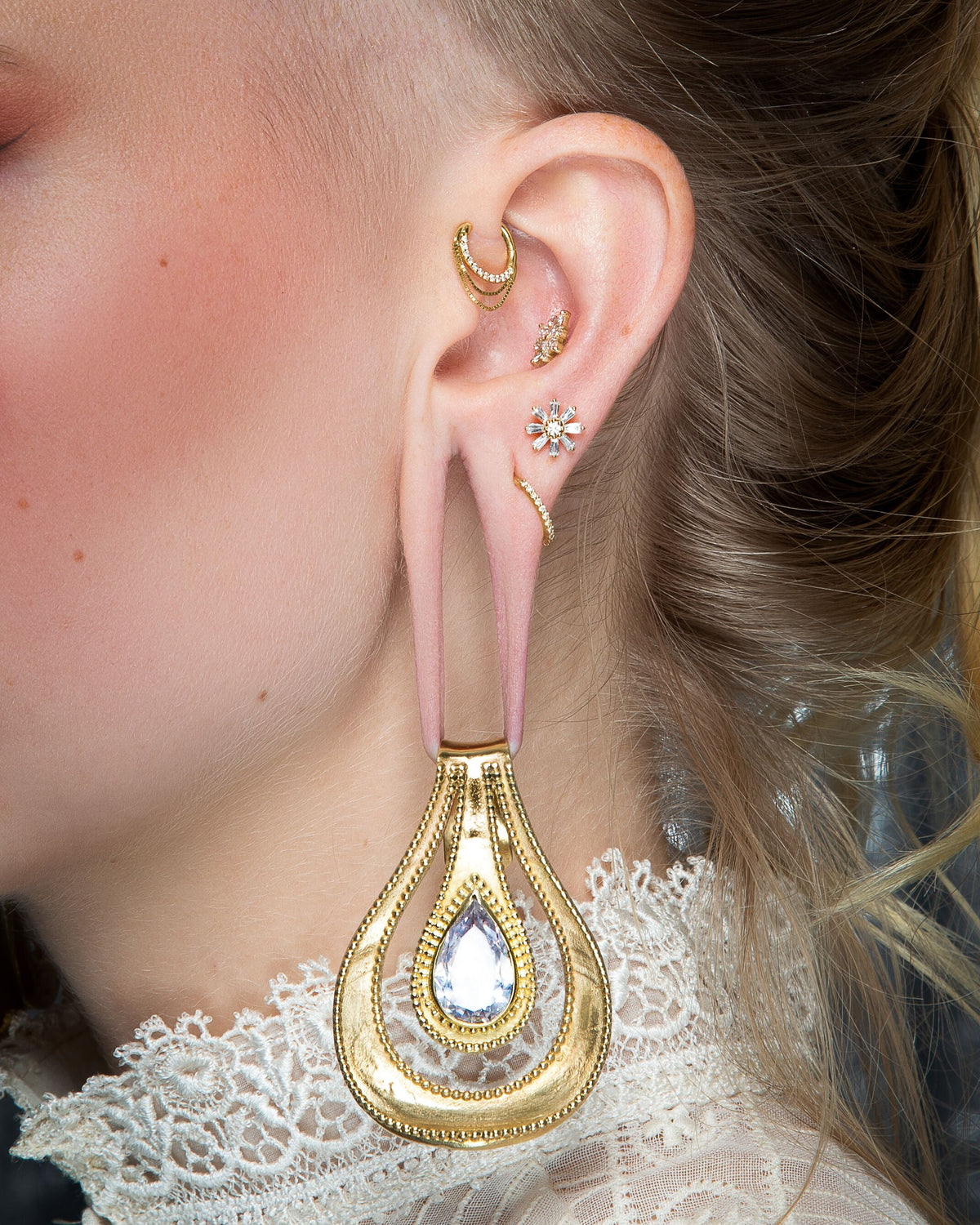 Deliah Threadless End with CZ