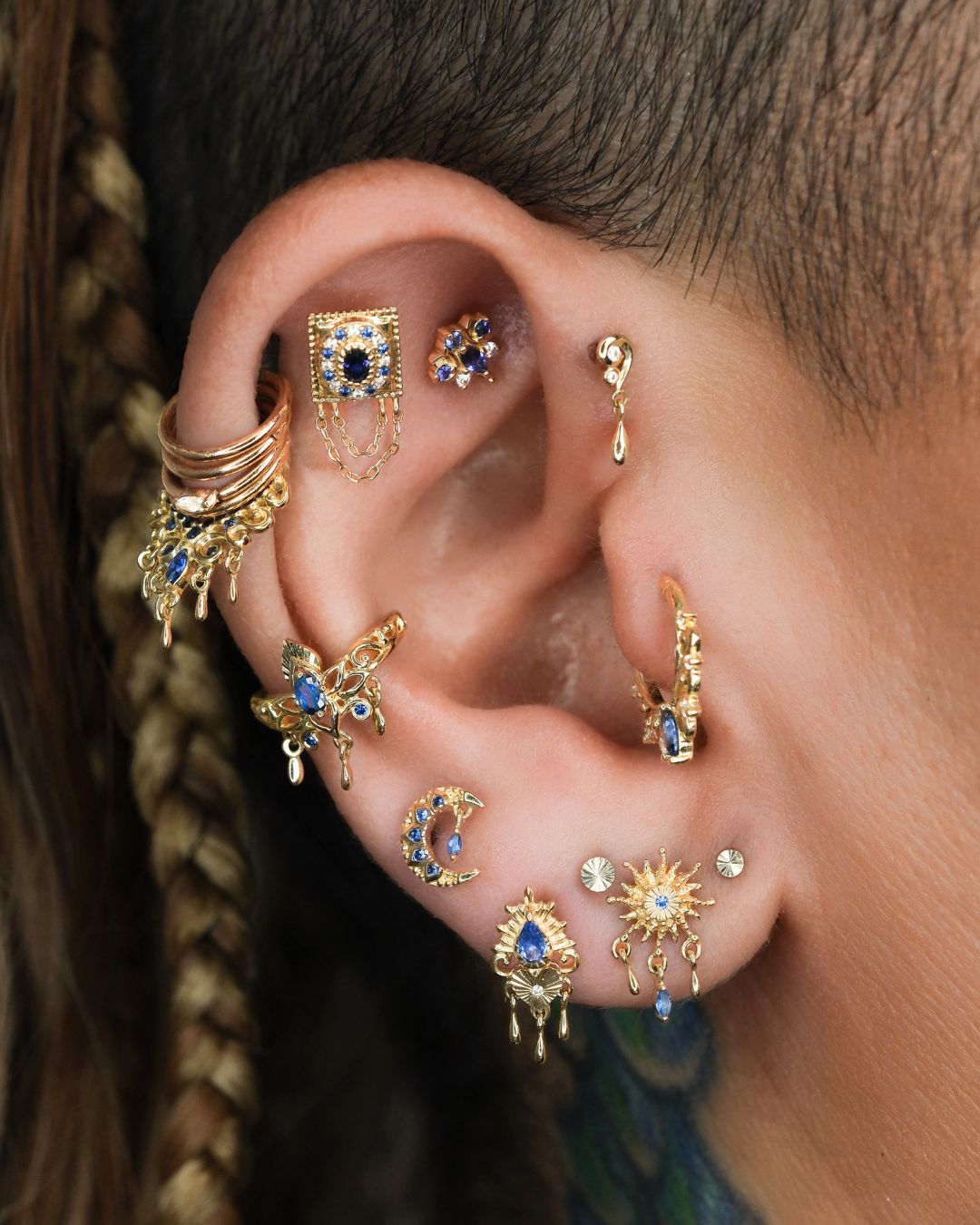 Moroccan Moon Threadless End with Blue Sapphire (Lab Grown)