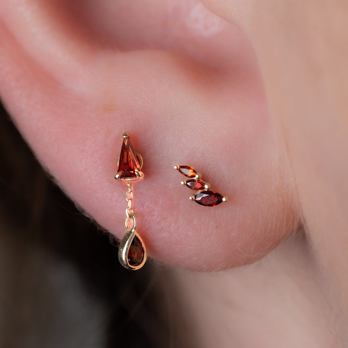 Seek Threadless End with Garnet