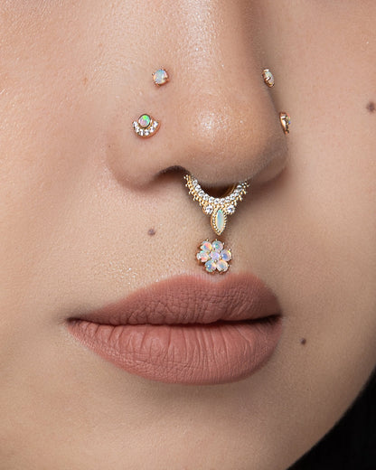 Prong Gem Threadless End with Opal