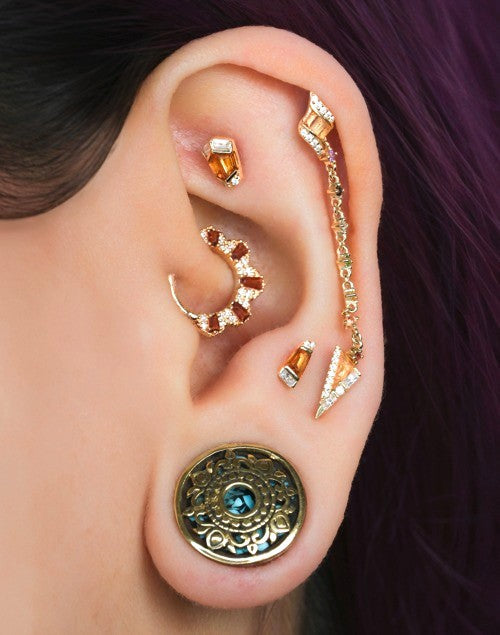 Saboteur Threadless End with Orange Garnet