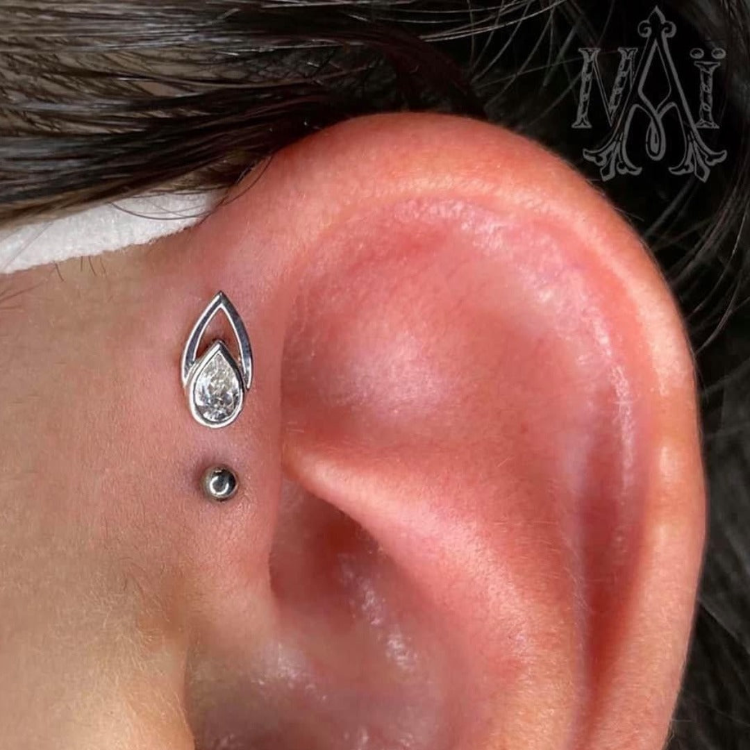 Echo Threadless End with CZ