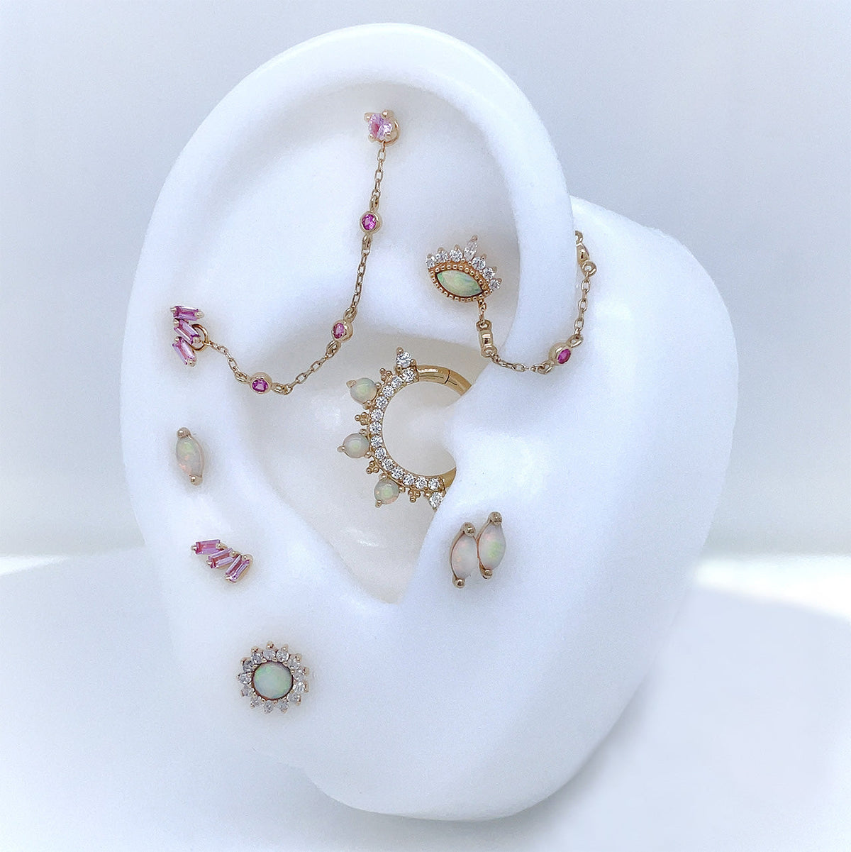 Staxx Threadless End with Pink Sapphire