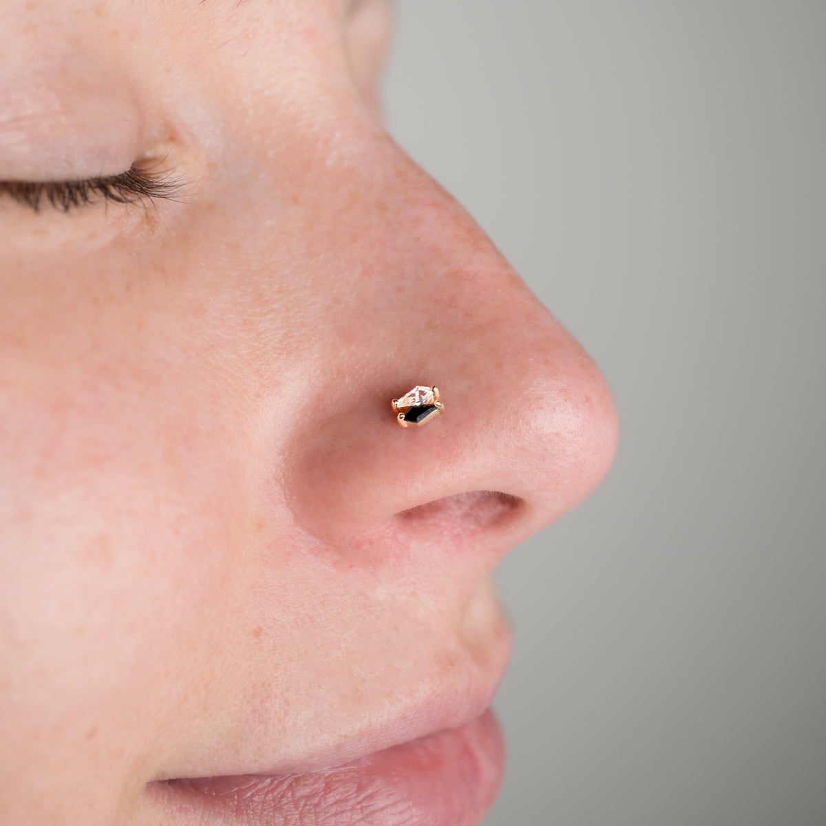 Align Threadless End with Black Spinel