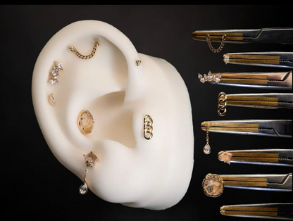 Elicit Threadless End with Rutilated Quartz