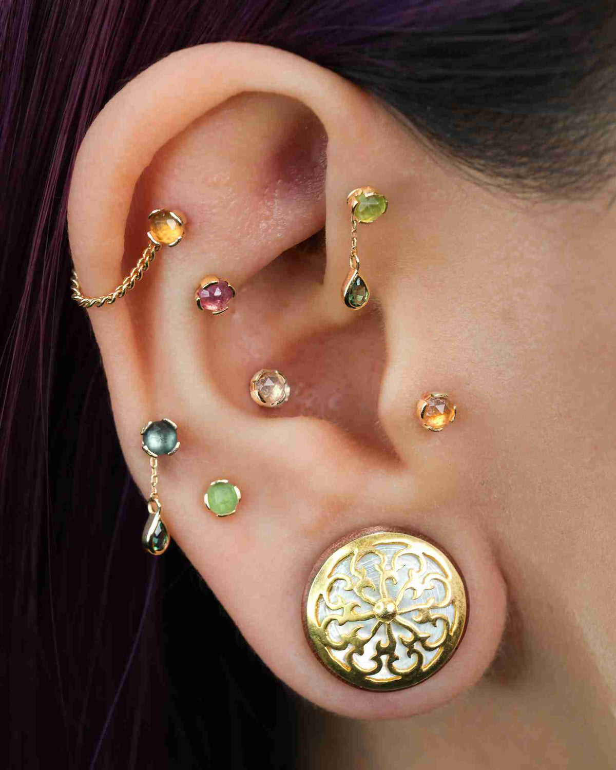 Peekaboo Threadless End with Sandblasted London Blue Topaz