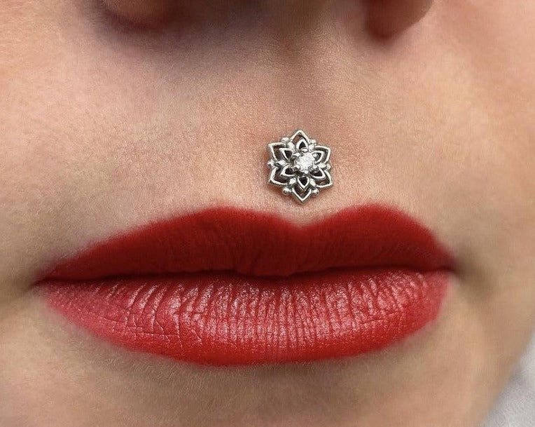 Mandala Threadless End with CZ
