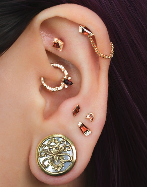 Joia Threadless End with Garnet